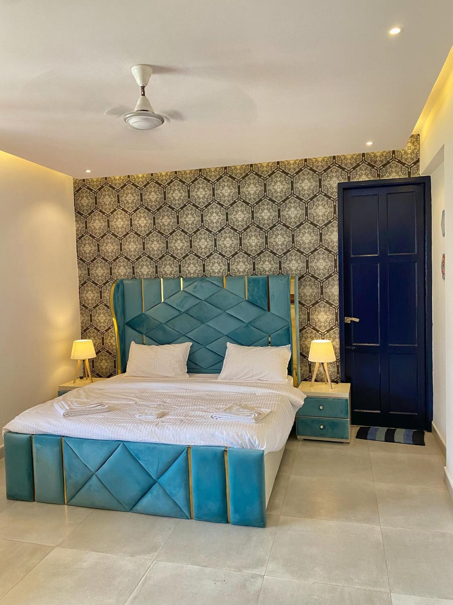 Appartamento Bluebell Meadows 2Bhk Varca Esterno foto