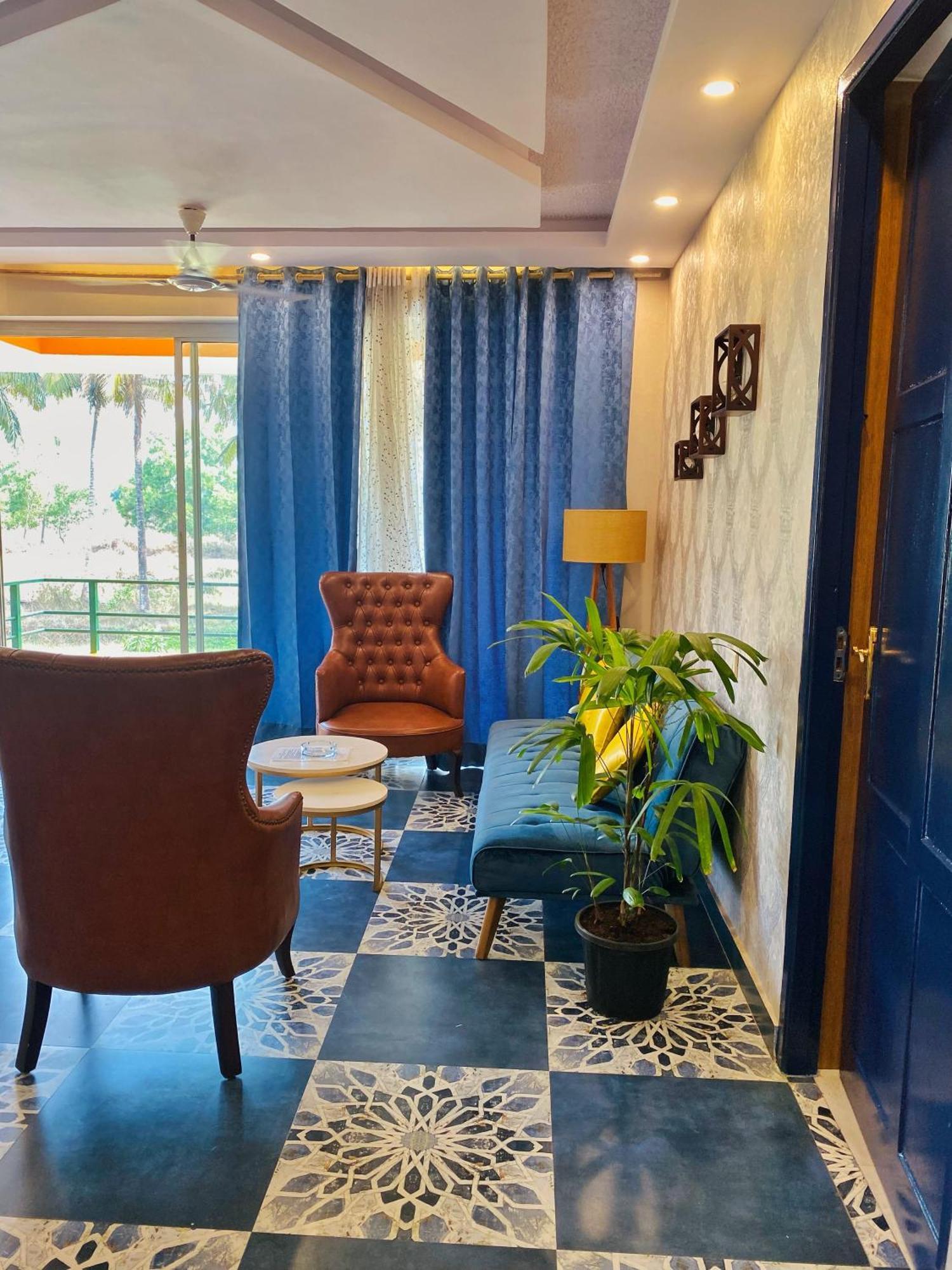 Appartamento Bluebell Meadows 2Bhk Varca Esterno foto